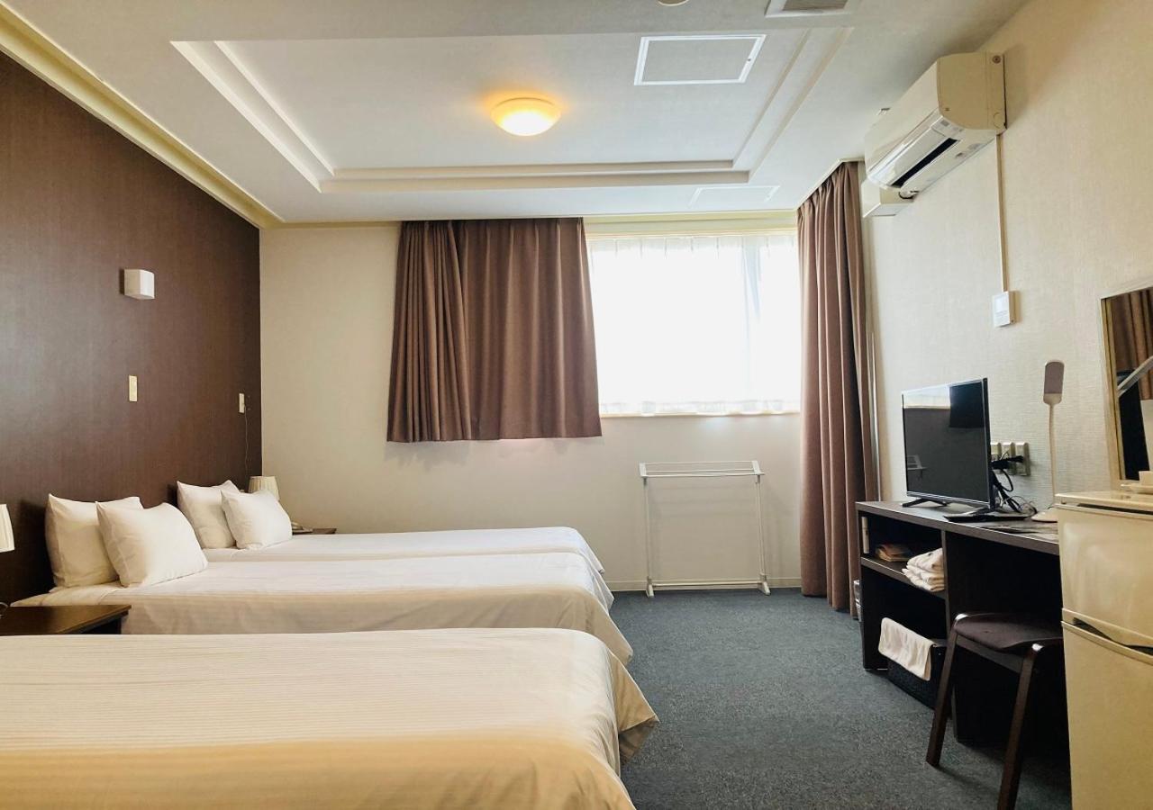Hotel Precia Naha Habitación foto